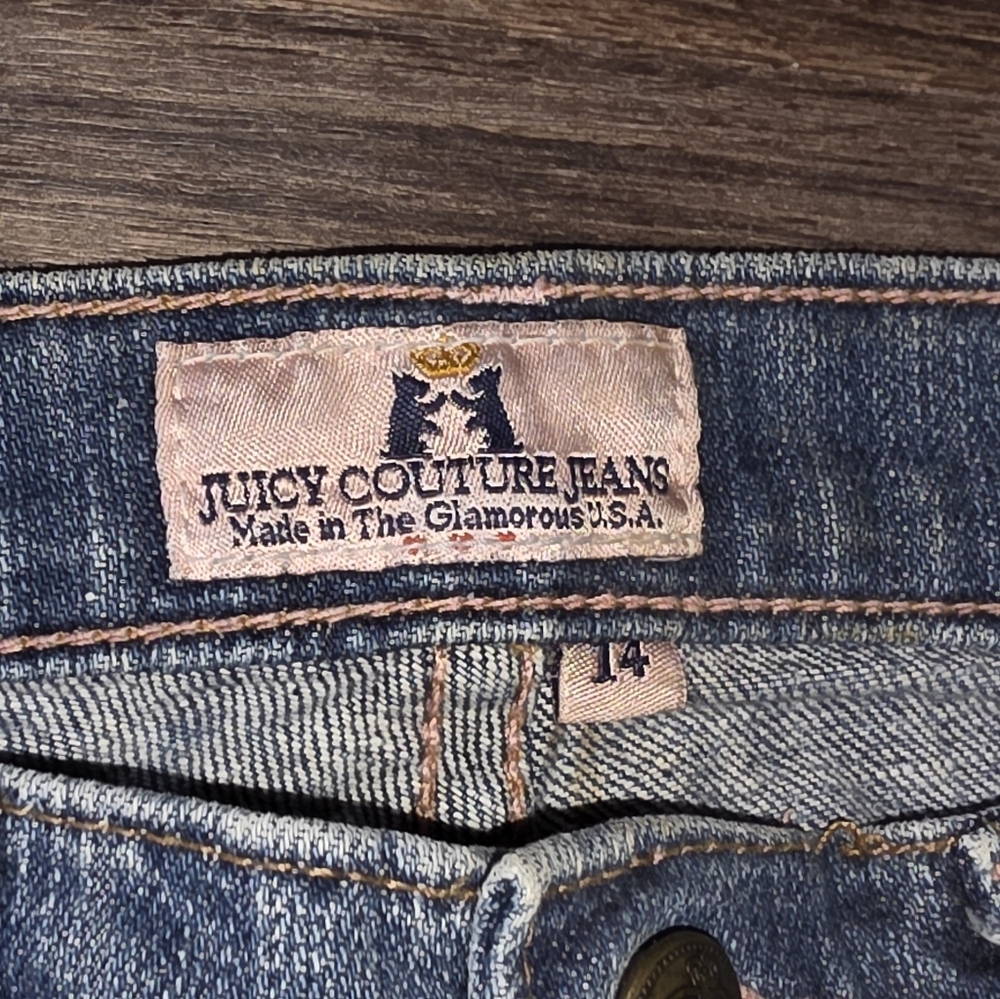 JUICY COUTURE SHORTS Vintage Y2K Bermuda Size 14 - Picture 3 of 4